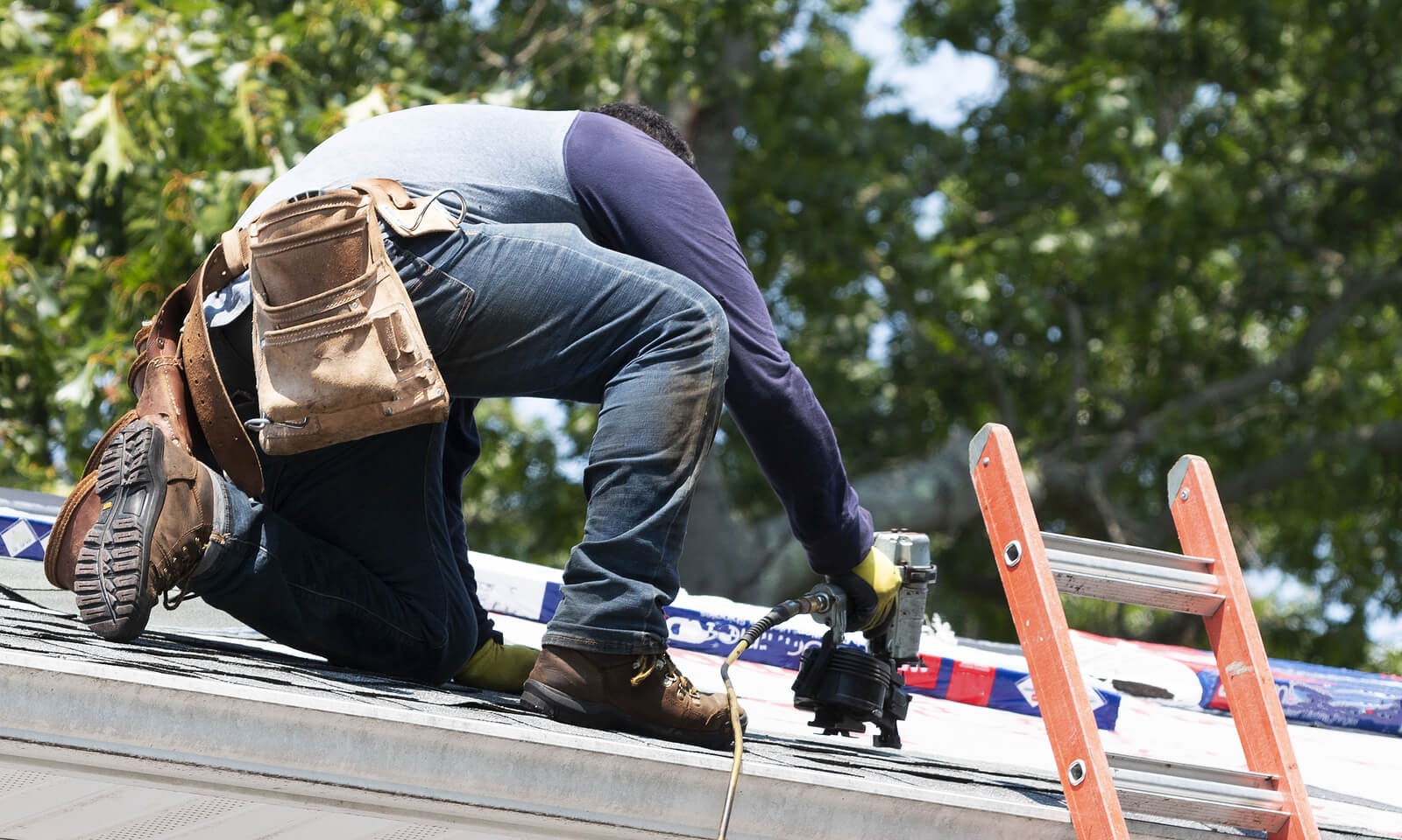 roofing contractor